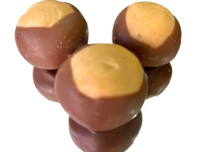 peanut butter chocolate buckeyes balls